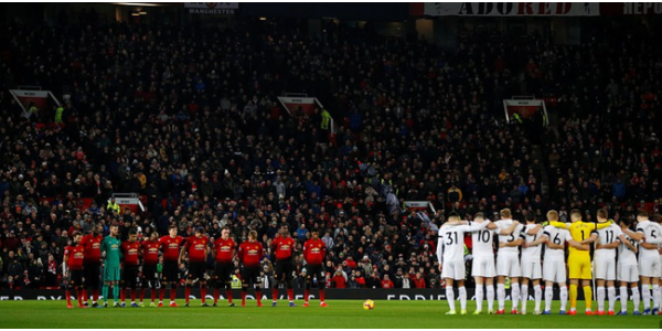 Manchester United é igual a pontuação no tempo de parada